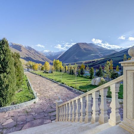 Mountain View Hot Spring Resort Bishkek Esterno foto