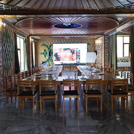 Mountain View Hot Spring Resort Bishkek Esterno foto