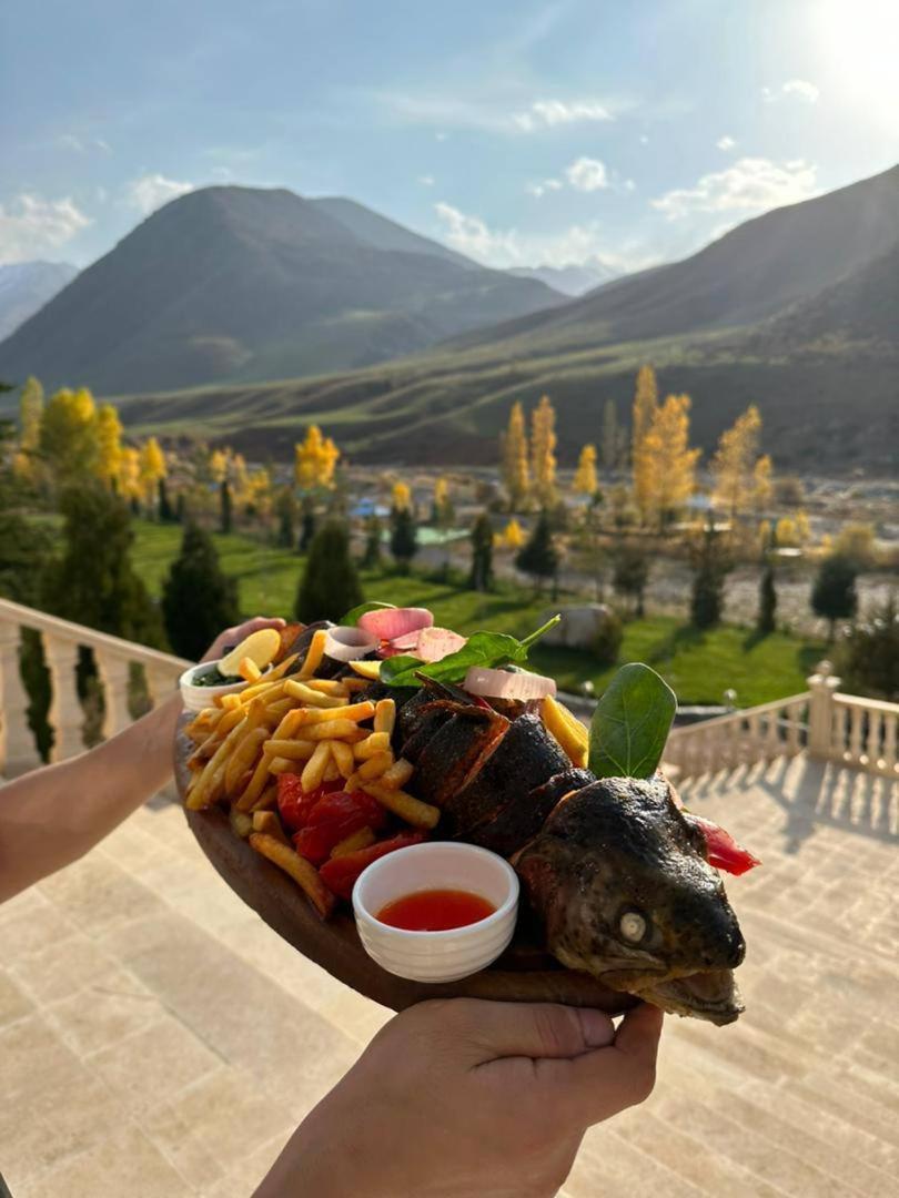 Mountain View Hot Spring Resort Bishkek Esterno foto